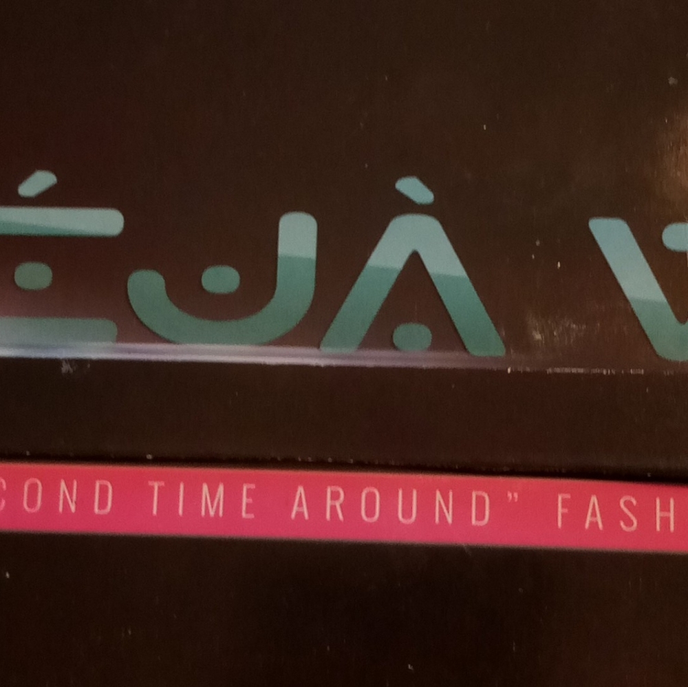 Meet your Posher, Eva